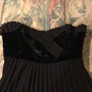 Like New Betsey Johnson size 2 strapless dress